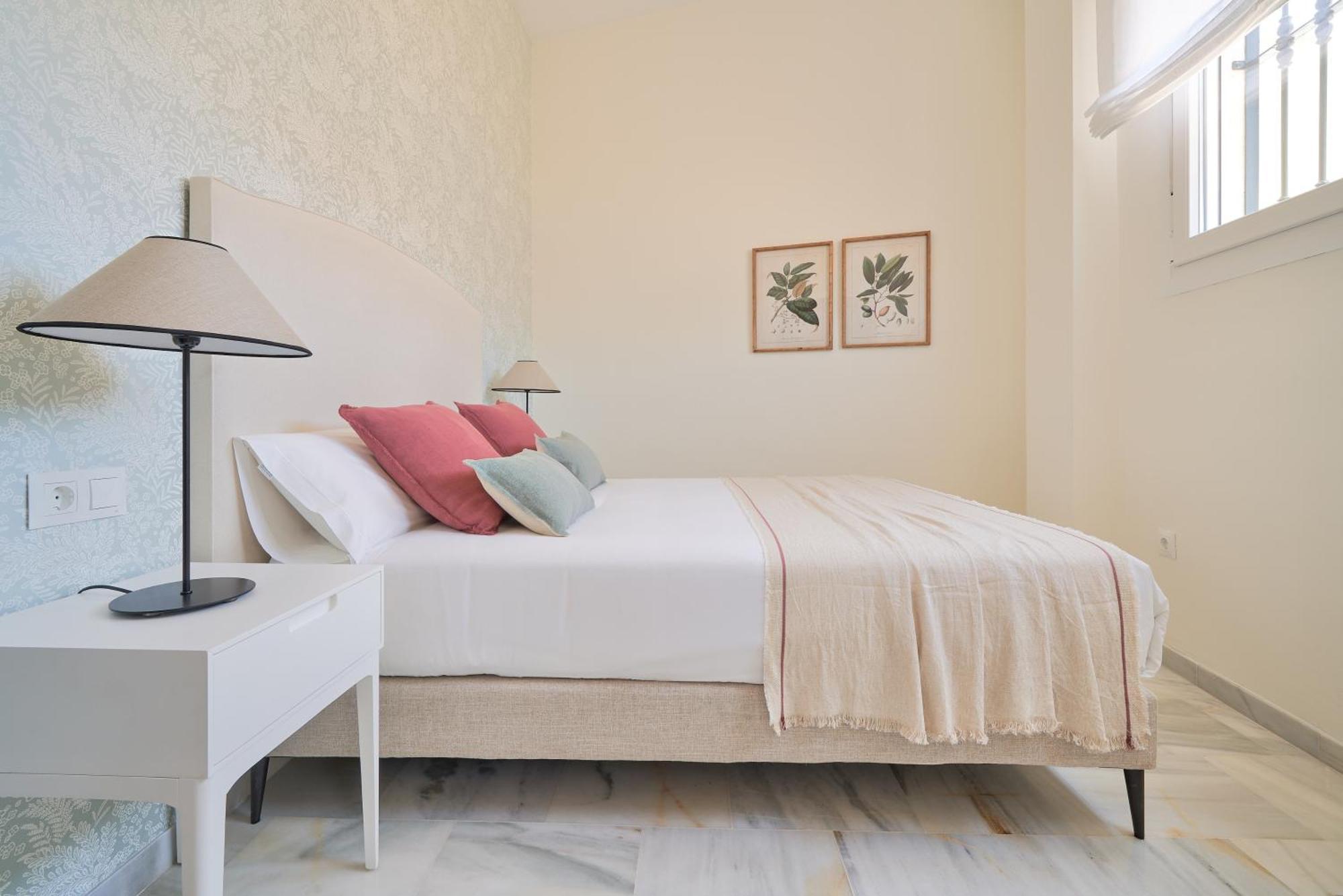 Iloftmalaga Carreteria - Rosaleda Appartement Buitenkant foto