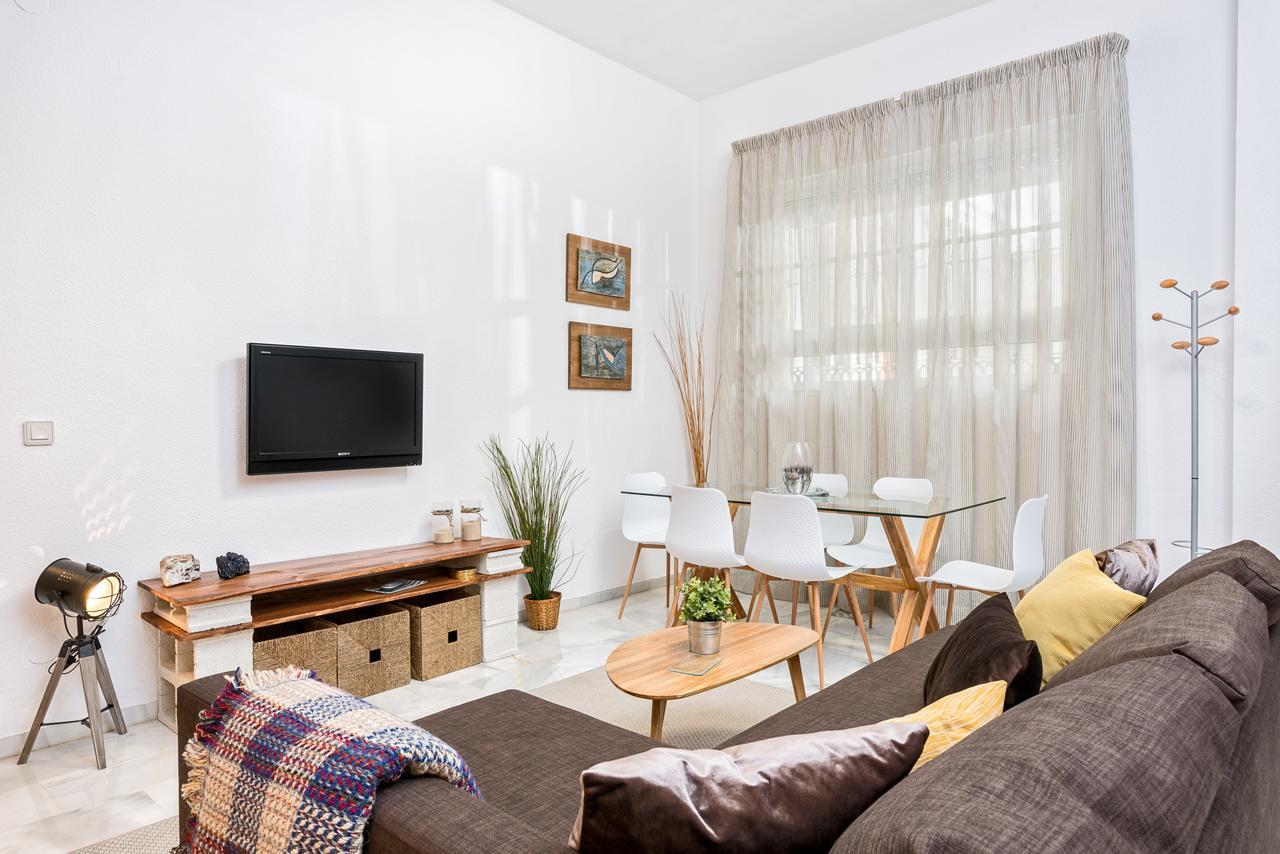 Iloftmalaga Carreteria - Rosaleda Appartement Buitenkant foto