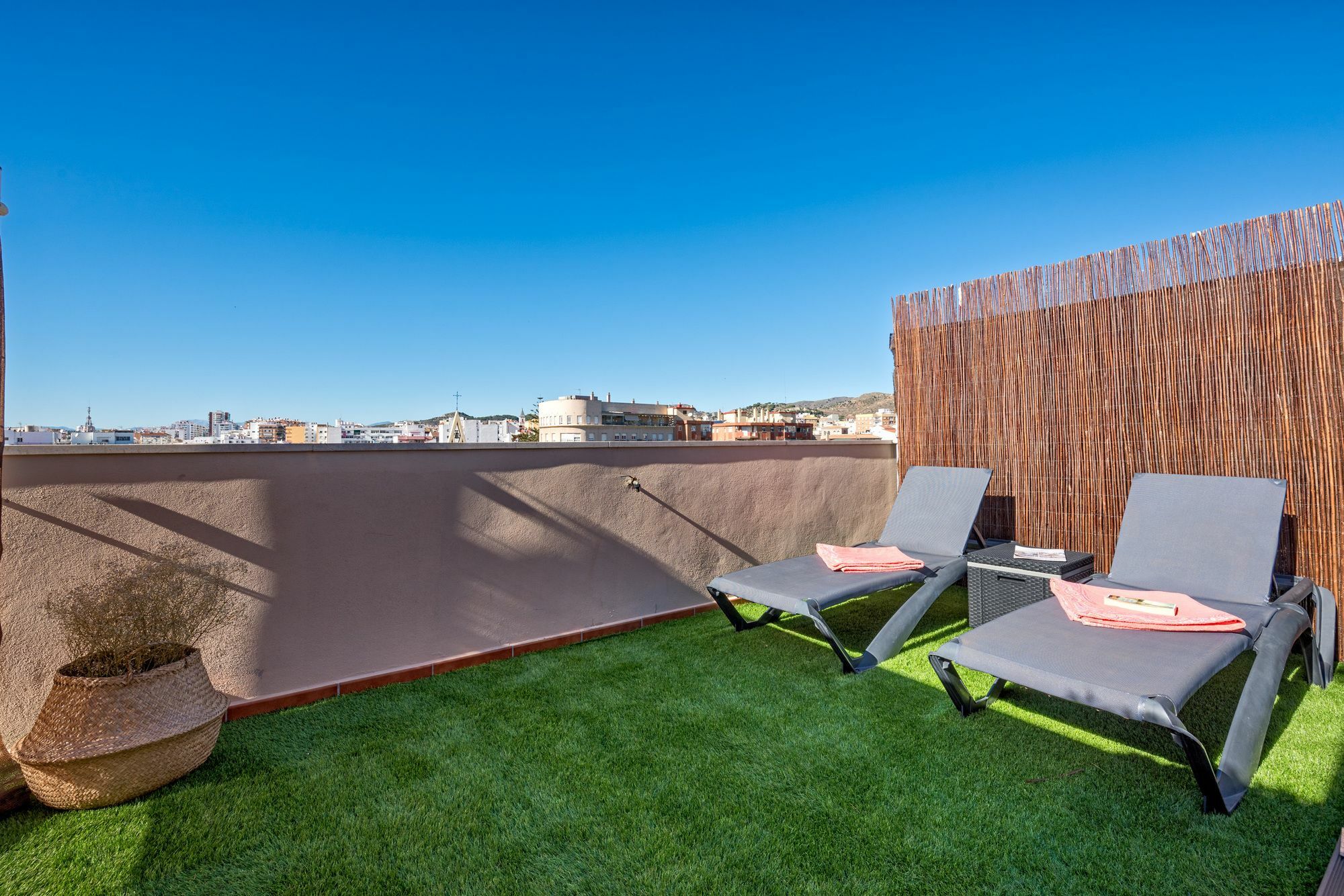 Iloftmalaga Carreteria - Rosaleda Appartement Buitenkant foto